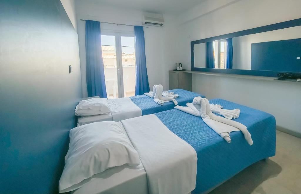 Strip Street-View Rooms · Block H — 1 minute walk from the beach club